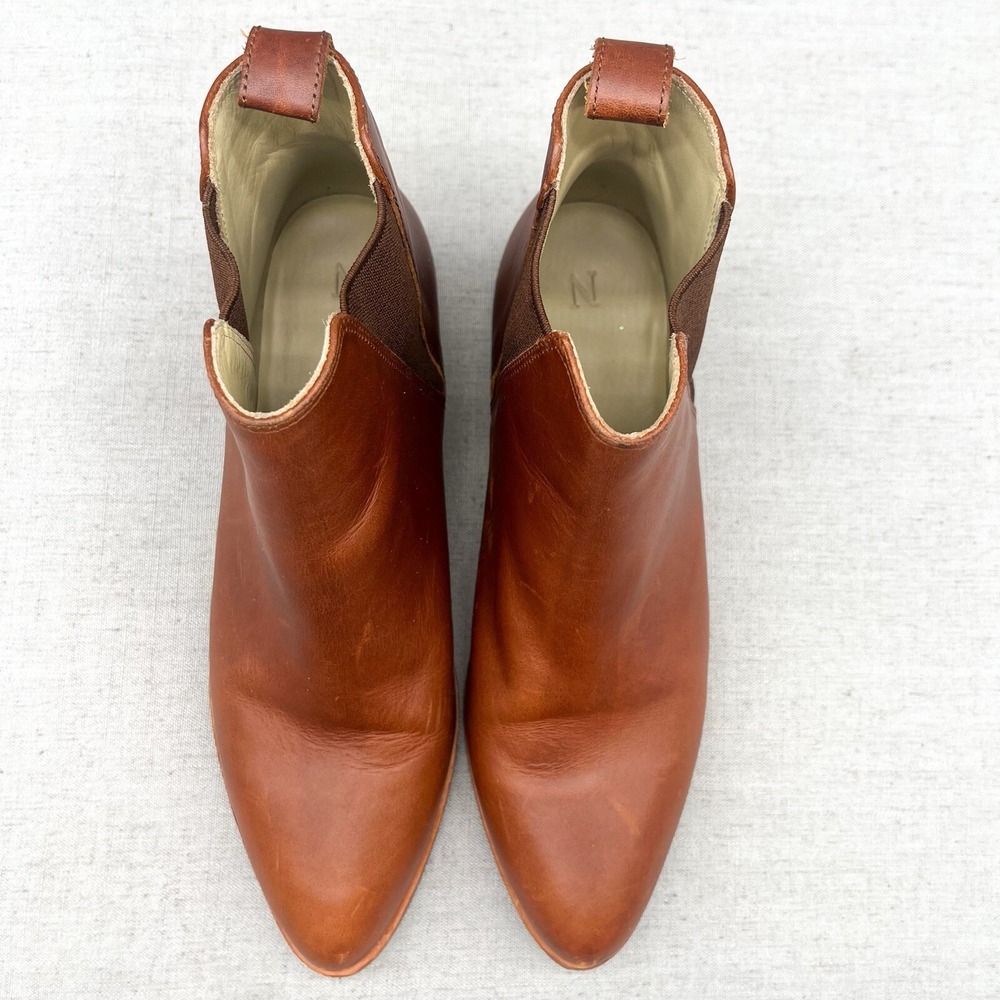 Nisolo Chestnut Leather Ankle Booties - Picture 4 of 14